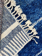 Alfombra Bereber "Azul Índigo" – Tradición Ancestral y Geometría Lineal