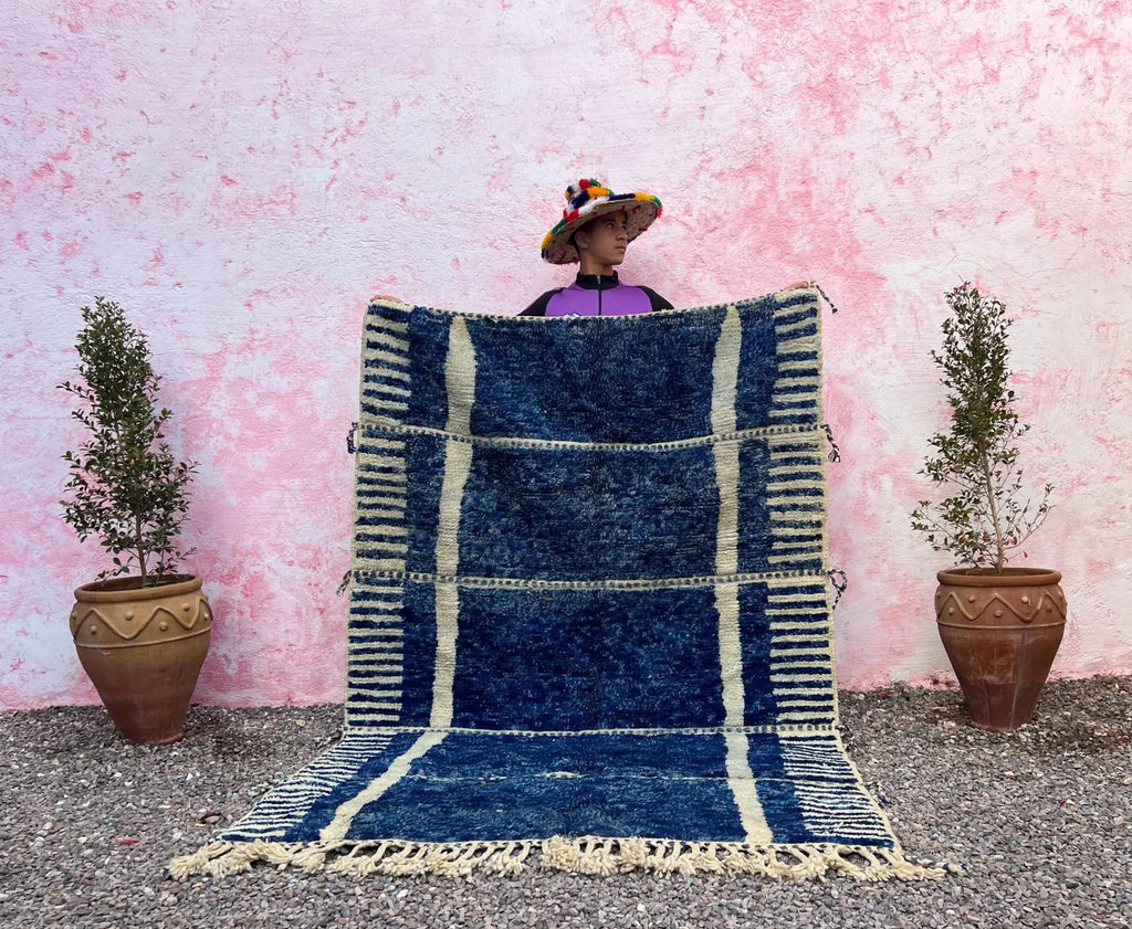 Alfombra Bereber "Azul Índigo" – Tradición Ancestral y Geometría Lineal
