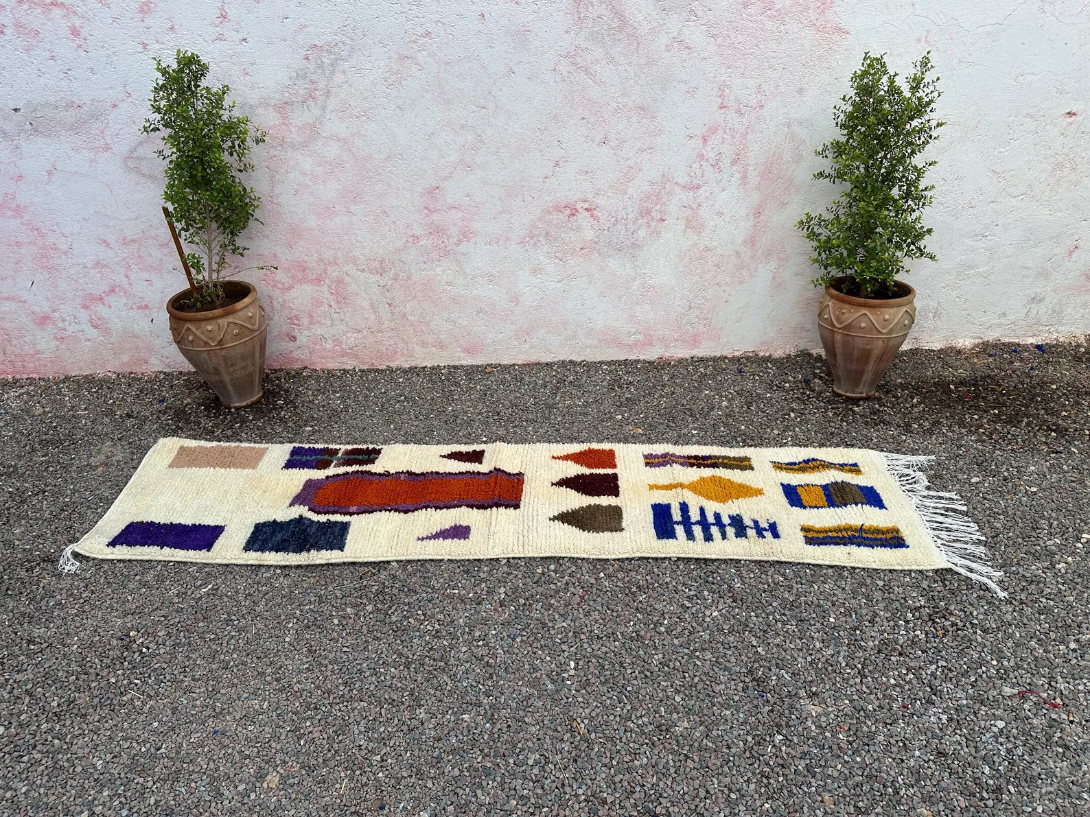 Alfombra Pasillera Bereber "Portal del Atlas" – Lana Natural y Geometría Sagrada