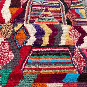 Alfombra Bereber Boucherouite "Mosaico de Historias" – Arte Textil Multicolor